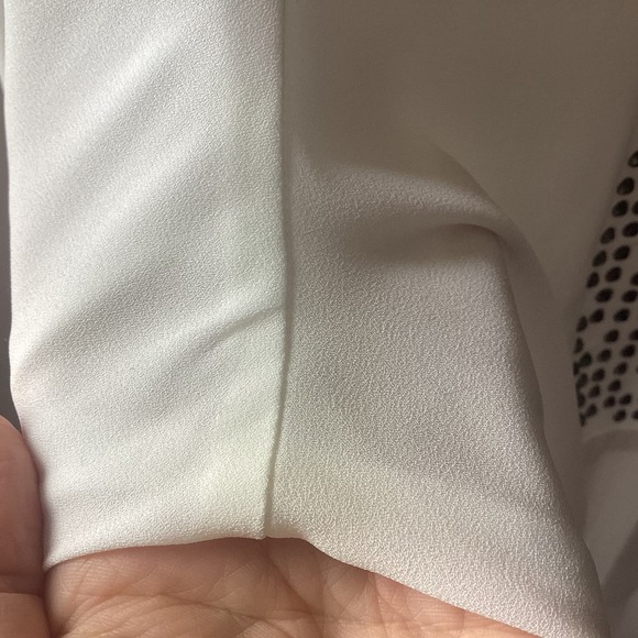 Long Sleeve White Blouse Tunic Top Silver Rhinestones Hidden Buttons Size XSmall - Picture 12 of 12